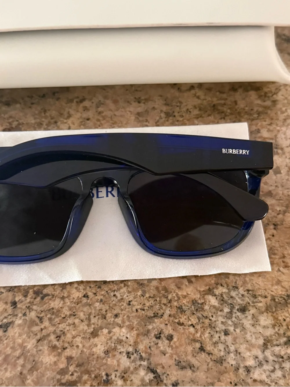 Burberry BE4431U 4114/87 Check Blue Square Sunglasses 56mm Made In Italy